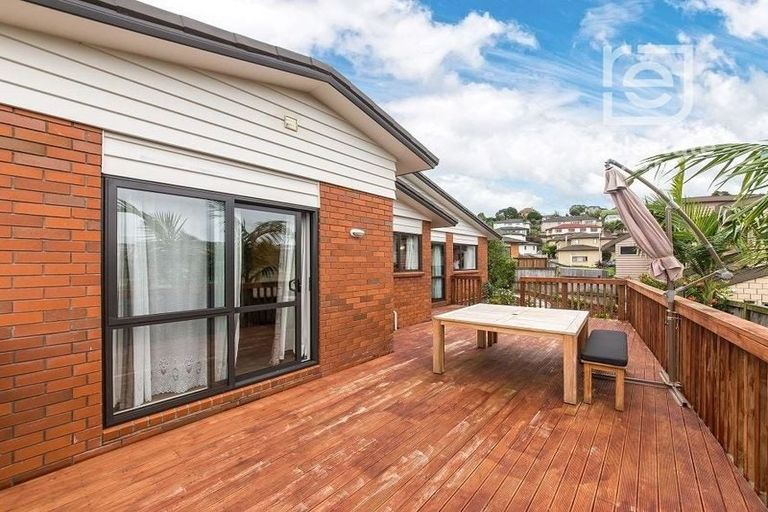 Photo of property in 59 South Kensington Way, Henderson, Auckland, 0612