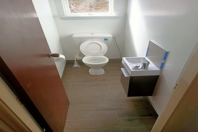 Photo of property in 364 Yaldhurst Road, Russley, Christchurch, 8042