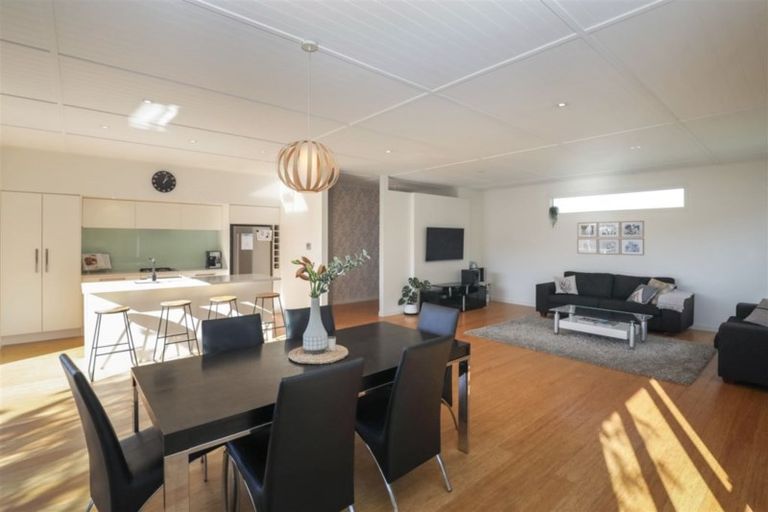 Photo of property in 40 Quinnat Street, Albert Town, Wanaka, 9305
