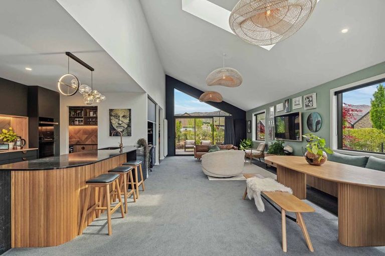 Photo of property in Wooing Tree Vineyard Ltd, 2 Blondie Drive, Cromwell, 9310