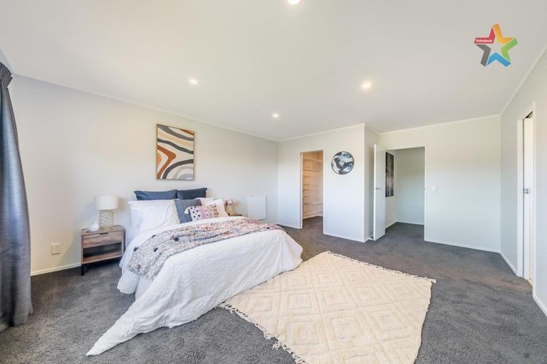 Photo of property in 186 Holborn Drive, Stokes Valley, Lower Hutt, 5019