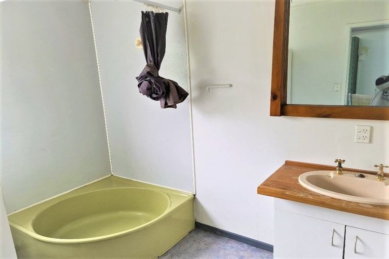 Photo of property in 41b Glengarry Road, Glen Eden, Auckland, 0602