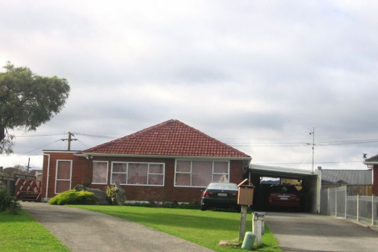 Photo of property in 12 Puketapu Grove, Waiwhetu, Lower Hutt, 5010