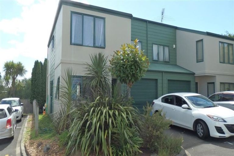 Photo of property in 7/42a Park Avenue, Papatoetoe, Auckland, 2025