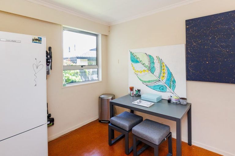 Photo of property in 3 Spilman Place, Awapuni, Palmerston North, 4412