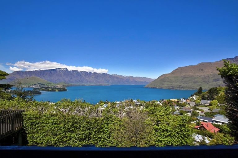 Photo of property in 39a Greenstone Place, Fernhill, Queenstown, 9300