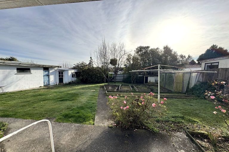 Photo of property in 71 Essex Street, Balclutha, 9230