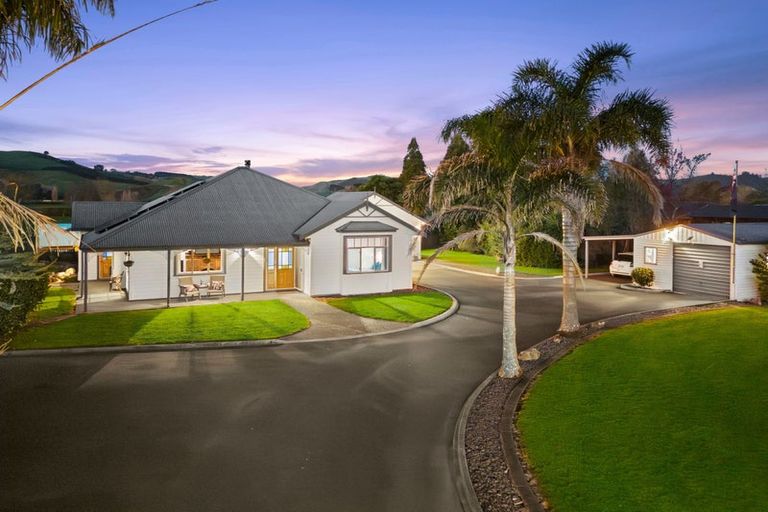 Photo of property in 586 Fencourt Road, Cambridge, 3493