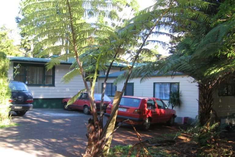 Photo of property in 31 Victory Road, Laingholm, Auckland, 0604