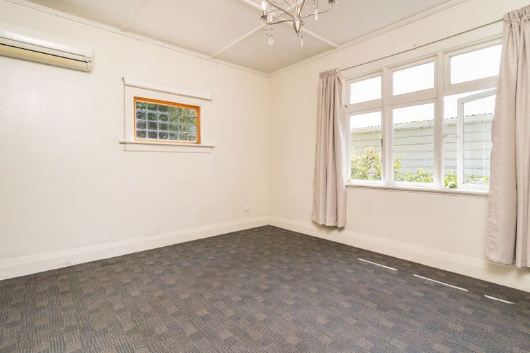 Photo of property in 33 Ramsay Street, Dalmore, Dunedin, 9010