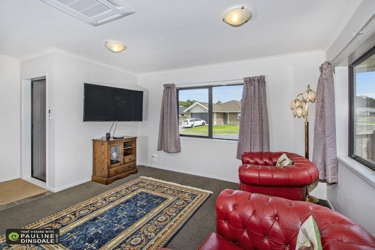 Photo of property in 93 Ridgeway Drive, Te Kamo, Whangarei, 0112
