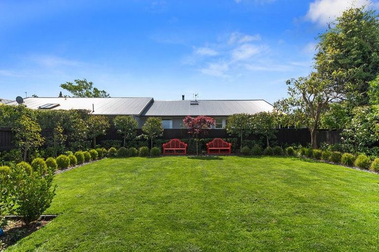 Photo of property in 81 Glandovey Road, Fendalton, Christchurch, 8052