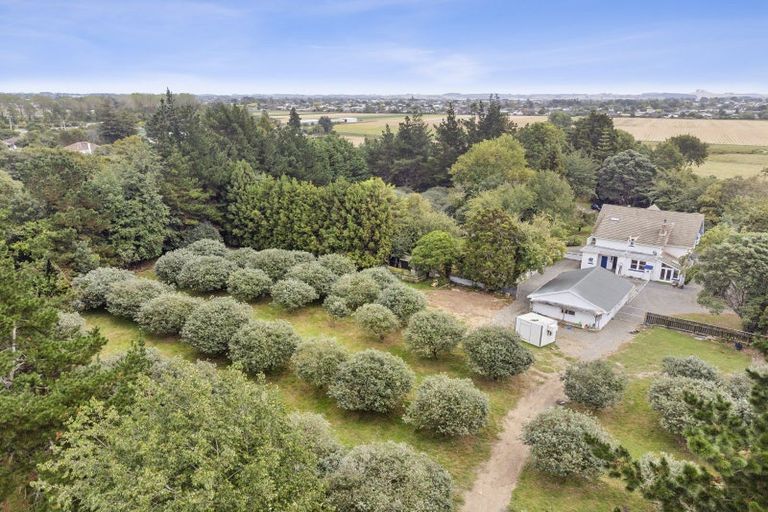 Photo of property in 108 State Highway 57, Levin, 5510