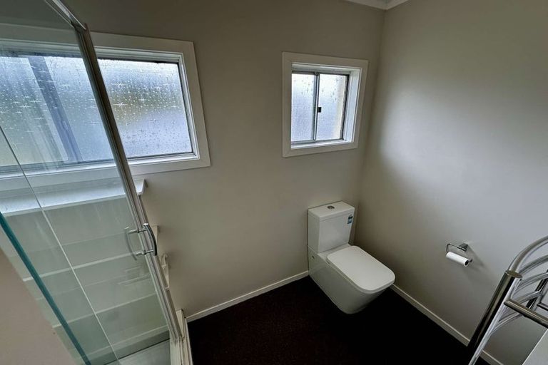 Photo of property in 3/12a Wood Street, Wallaceville, Upper Hutt, 5018