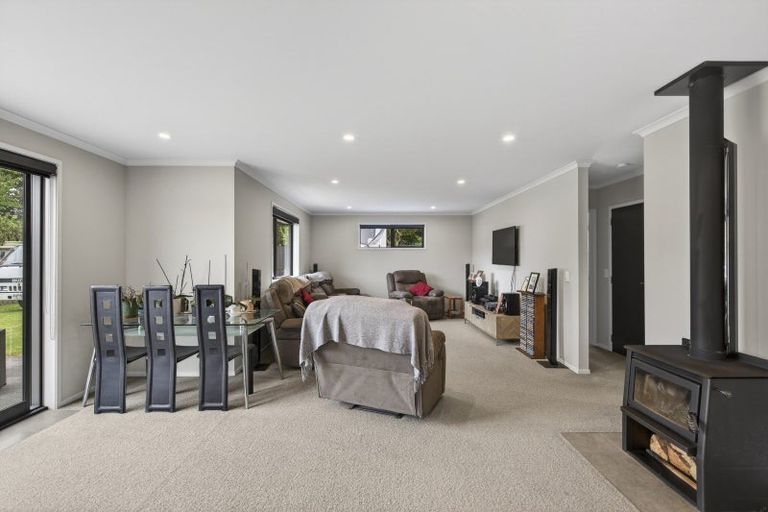 Photo of property in 40 Dreaver Drive, Waitara, 4320