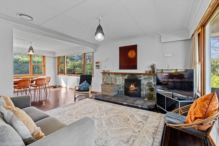 Photo of property in 12 Suez Street, Martinborough, 5711