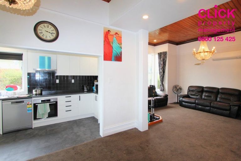 Photo of property in 82 Highcliff Road, Andersons Bay, Dunedin, 9013