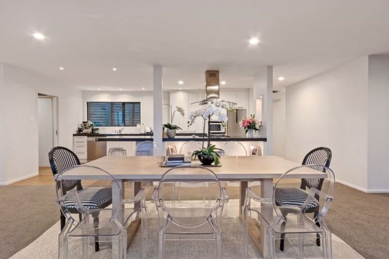 Photo of property in 4 Trecastle Lane, Huntsbury, Christchurch, 8022