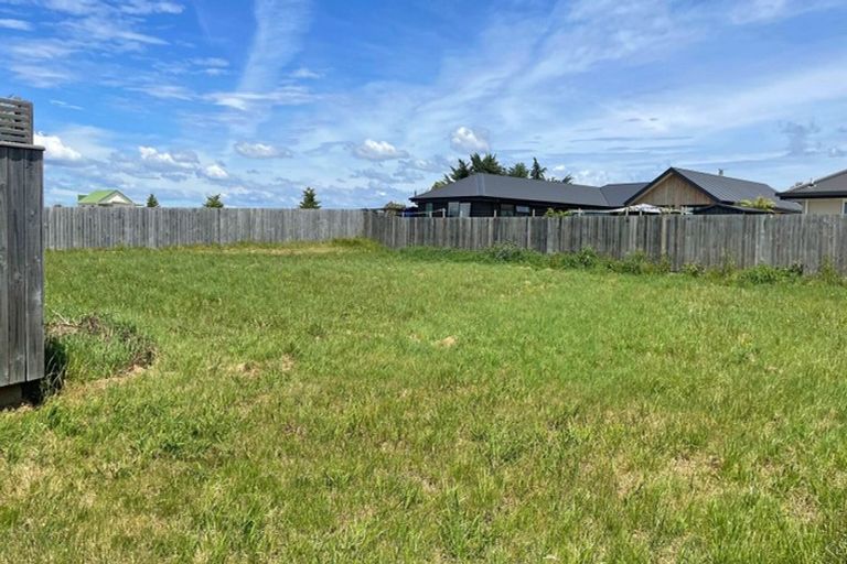 Photo of property in 14 Puketutu Grove, Motueka, 7120