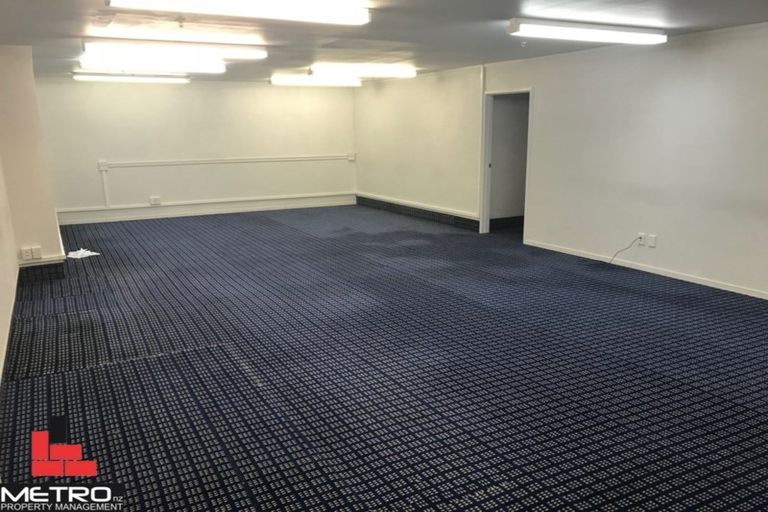 Photo of property in 238 Queen Street, Waimate, 7924