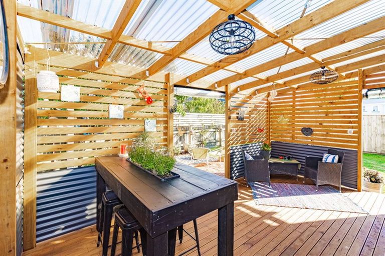 Photo of property in 96 Alma Road, Gonville, Whanganui, 4501