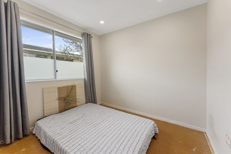 Photo of property in 43 California Drive, Totara Park, Upper Hutt, 5018