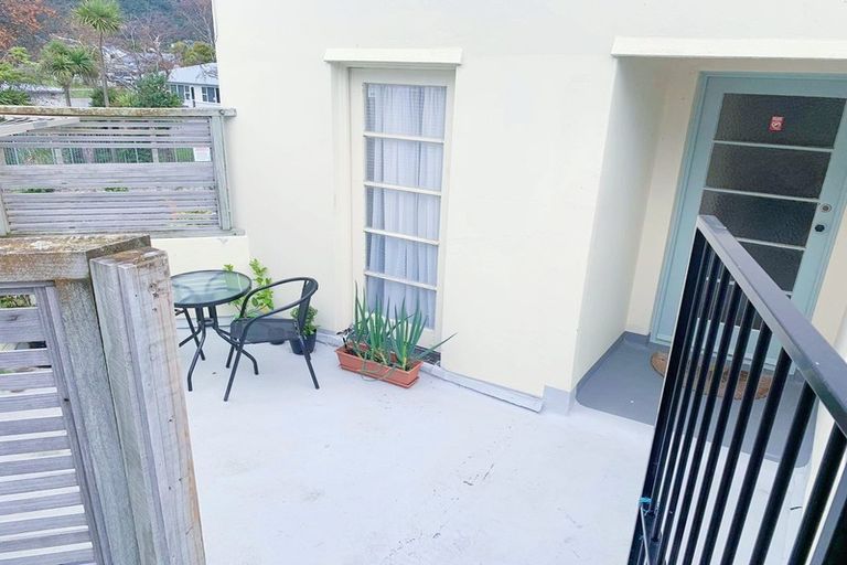 Photo of property in 44-46 Collingwood Street, Waterloo, Lower Hutt, 5011