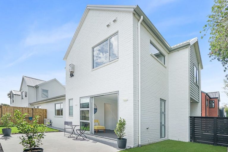 Photo of property in 1/15 Glen Lynne Avenue, Queenwood, Hamilton, 3210