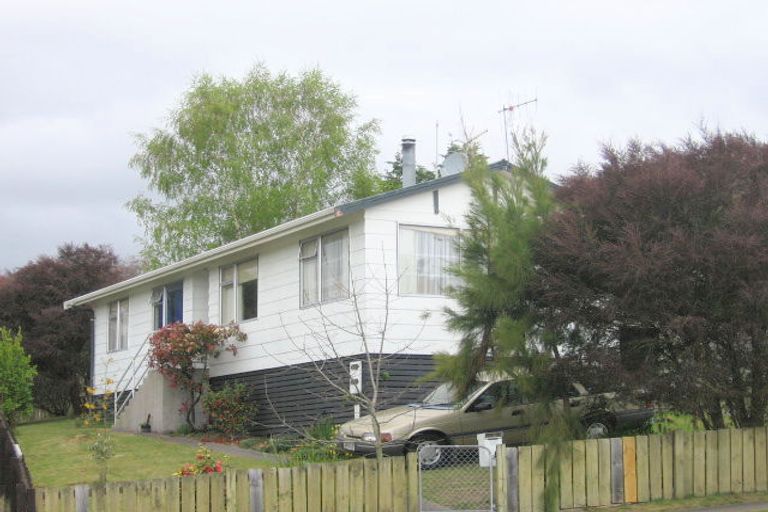 Photo of property in 77 Marshall Avenue, Richmond Heights, Taupo, 3330