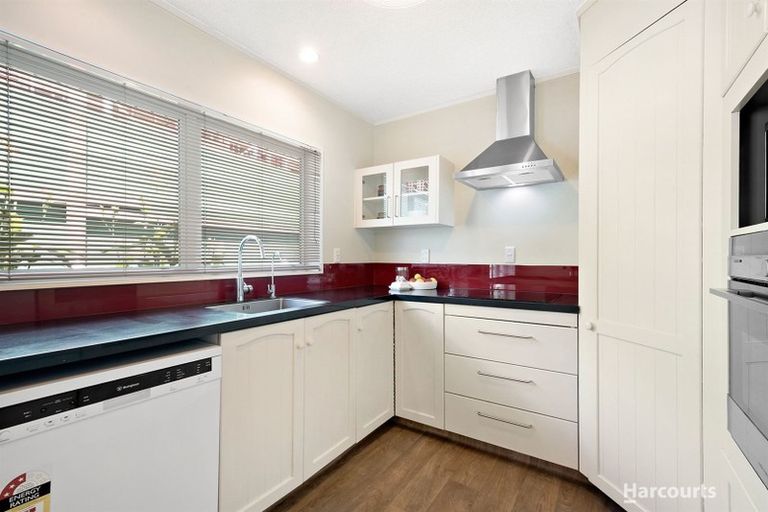 Photo of property in 2/13 Brook Street, Milford, Auckland, 0620