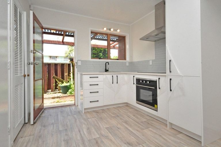 Photo of property in 39a Birdwood Avenue, Papatoetoe, Auckland, 2025