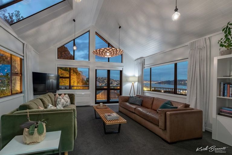 Photo of property in 42 Lerwick Terrace, Melrose, Wellington, 6023