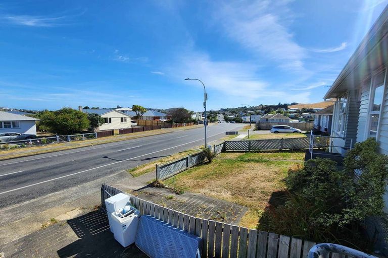 Photo of property in 142a Warspite Avenue, Waitangirua, Porirua, 5024