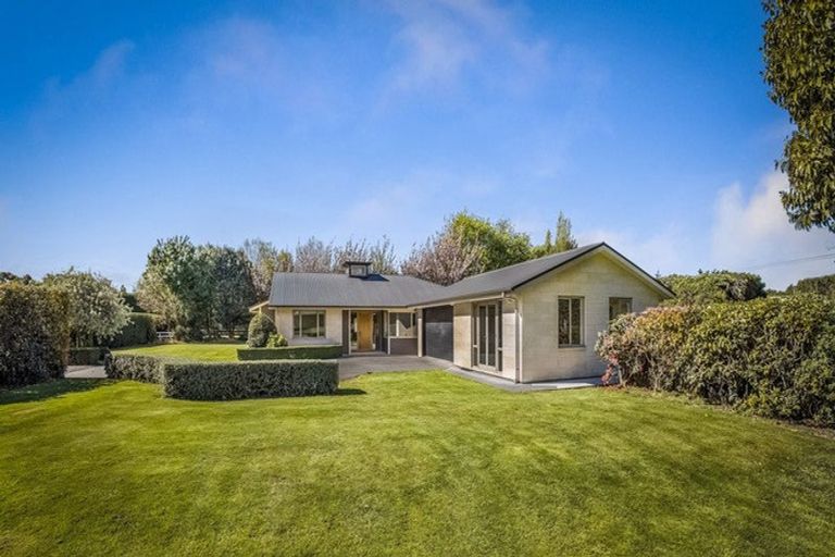 Photo of property in 367 Pound Road, Yaldhurst, Christchurch, 7676