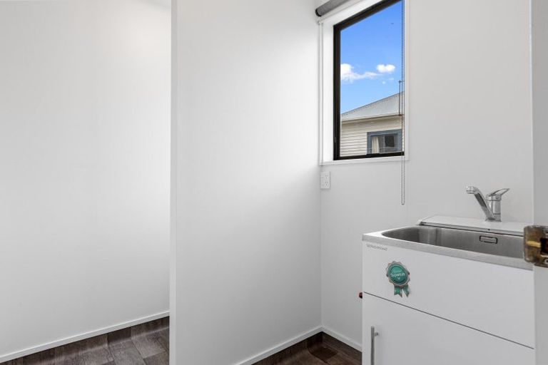 Photo of property in 2/23 Austin Street, Sydenham, Christchurch, 8023