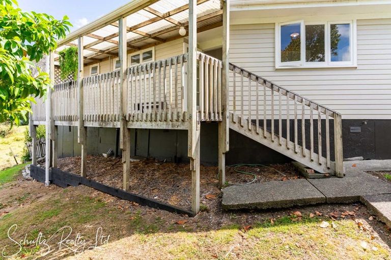 Photo of property in 15 Doctors Hill Road, Maungaturoto, 0520