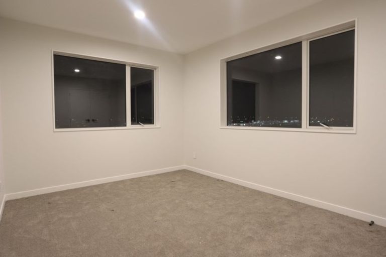 Photo of property in 10 Frontiere Lane, Silverdale, 0932