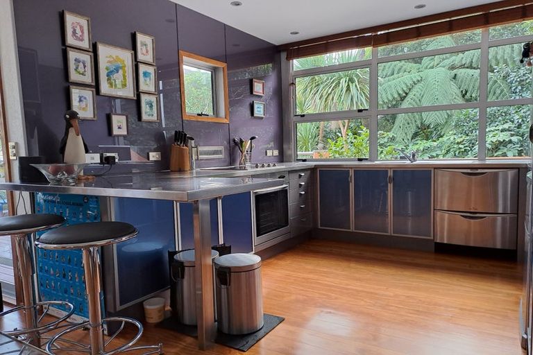 Photo of property in 72 Awarua Street, Ngaio, Wellington, 6035