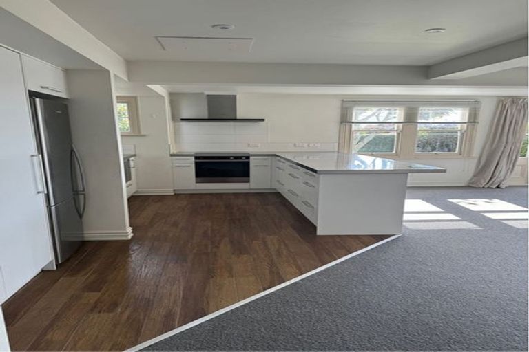 Photo of property in 3/61 Sarsfield Street, Herne Bay, Auckland, 1011