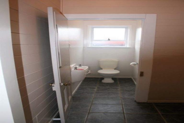 Photo of property in 55 Johnston Street, Foxton, 4814