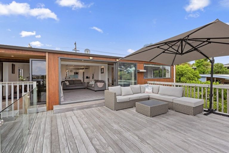 Photo of property in 8 Bay View Road, Raglan, 3225