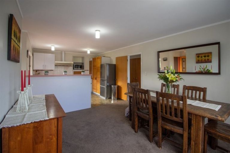 Photo of property in 2 Kemp Road, Kerikeri, 0230