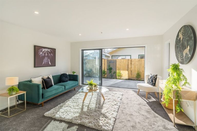 Photo of property in 61a Wyndrum Avenue, Waterloo, Lower Hutt, 5011