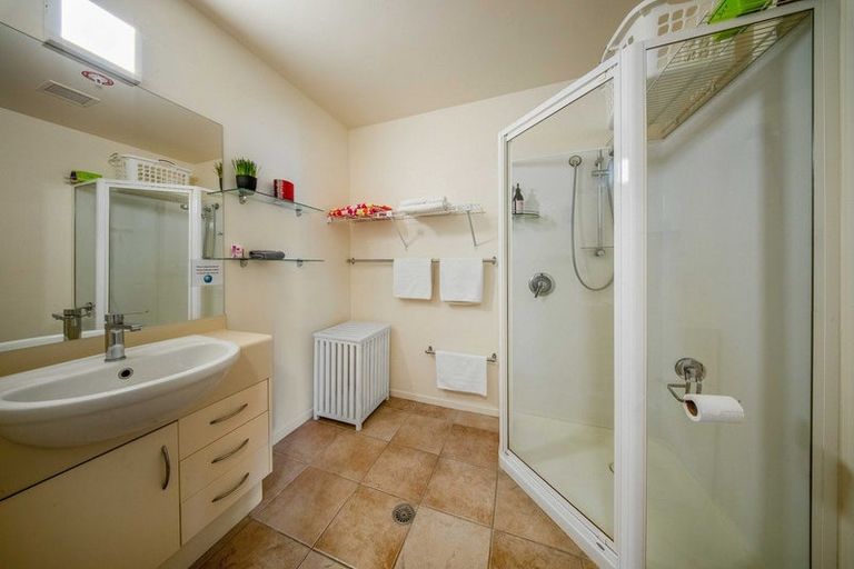 Photo of property in 47/3 Maunganui Road, Mount Maunganui, 3116