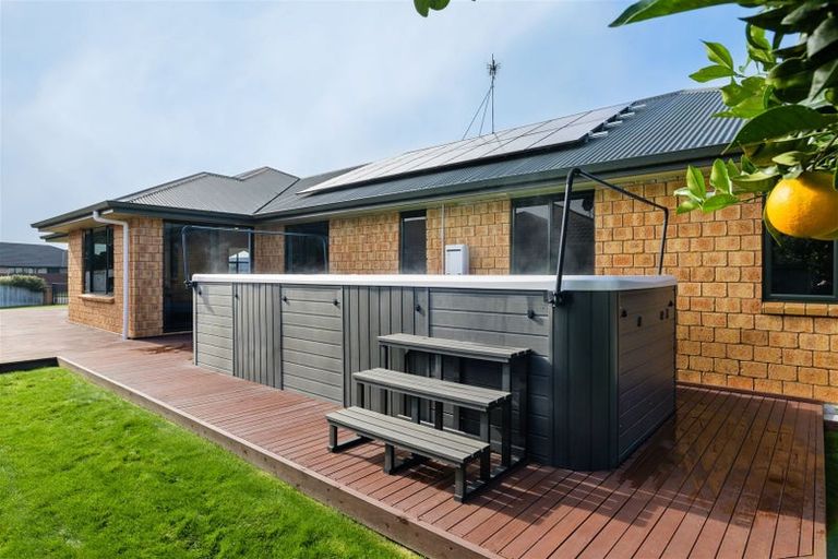 Photo of property in 3 Sarah Court, Rototuna North, Hamilton, 3210