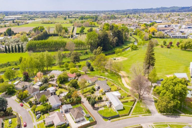 Photo of property in 1-3 Panckhurst Street, Havelock North, 4130