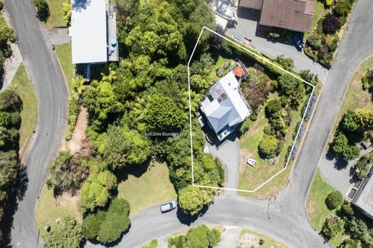 Photo of property in 1 Okiwa Place, Anakiwa, Picton, 7281