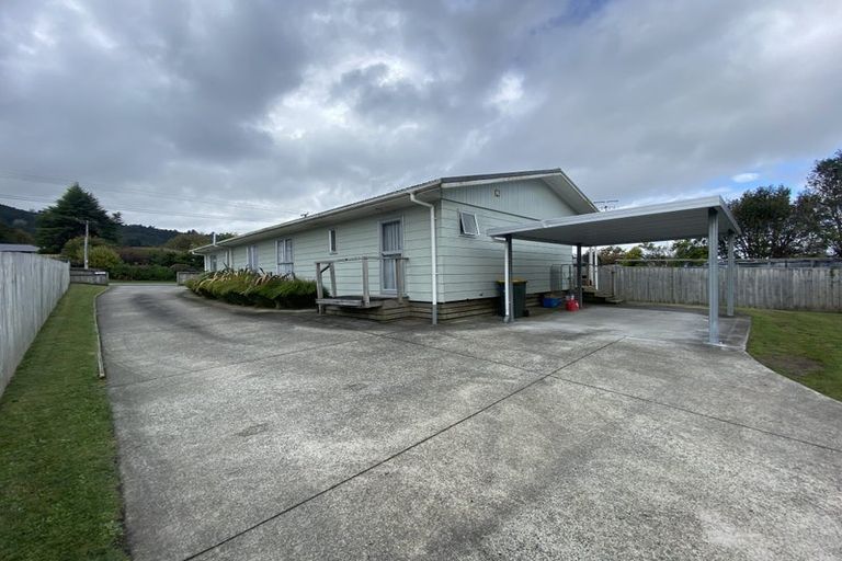 Photo of property in 2-3/240 Clayton Road, Pukehangi, Rotorua, 3015