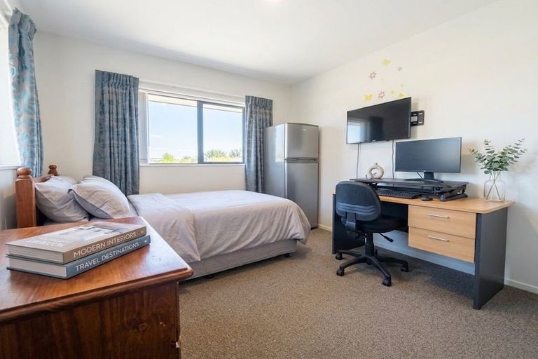 Photo of property in 71 Divide Loop, Takanini, 2112