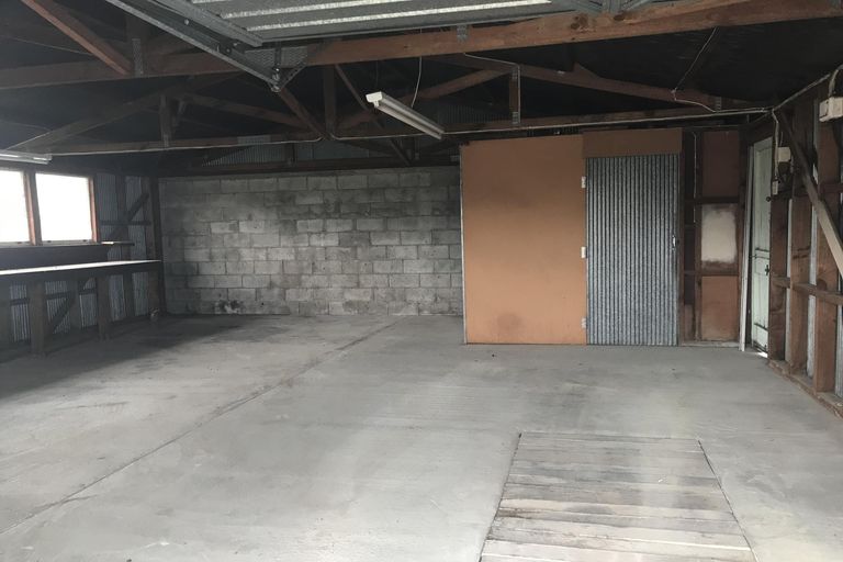 Photo of property in 76 Shearman Street, Waimate, 7924